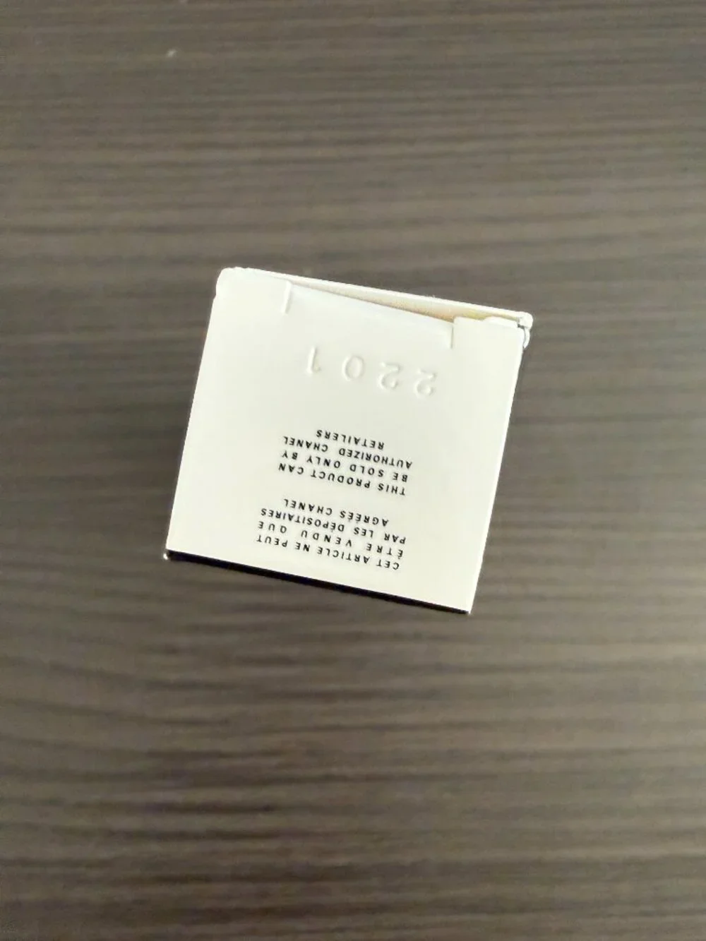 Chanel Hydra Beauty Micro Sérum Lèvres intense hydrating replenishing lip serum.